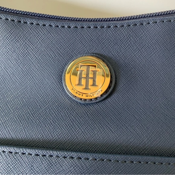 Tommy Hilfiger Shoulder Hobo Bag - Picture 6 of 6